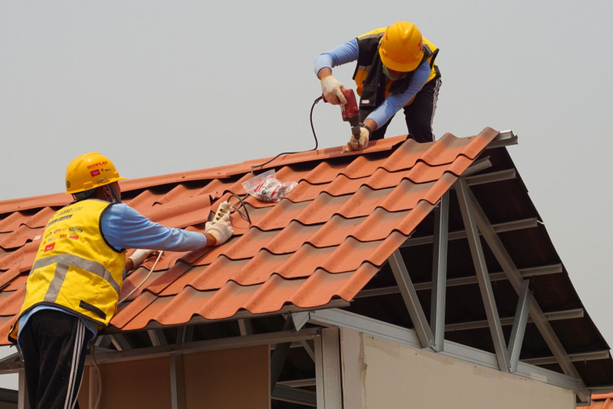 5 Tips Renovasi Atap Rumah Saat Musim Hujan Renovasi Atap Rumah