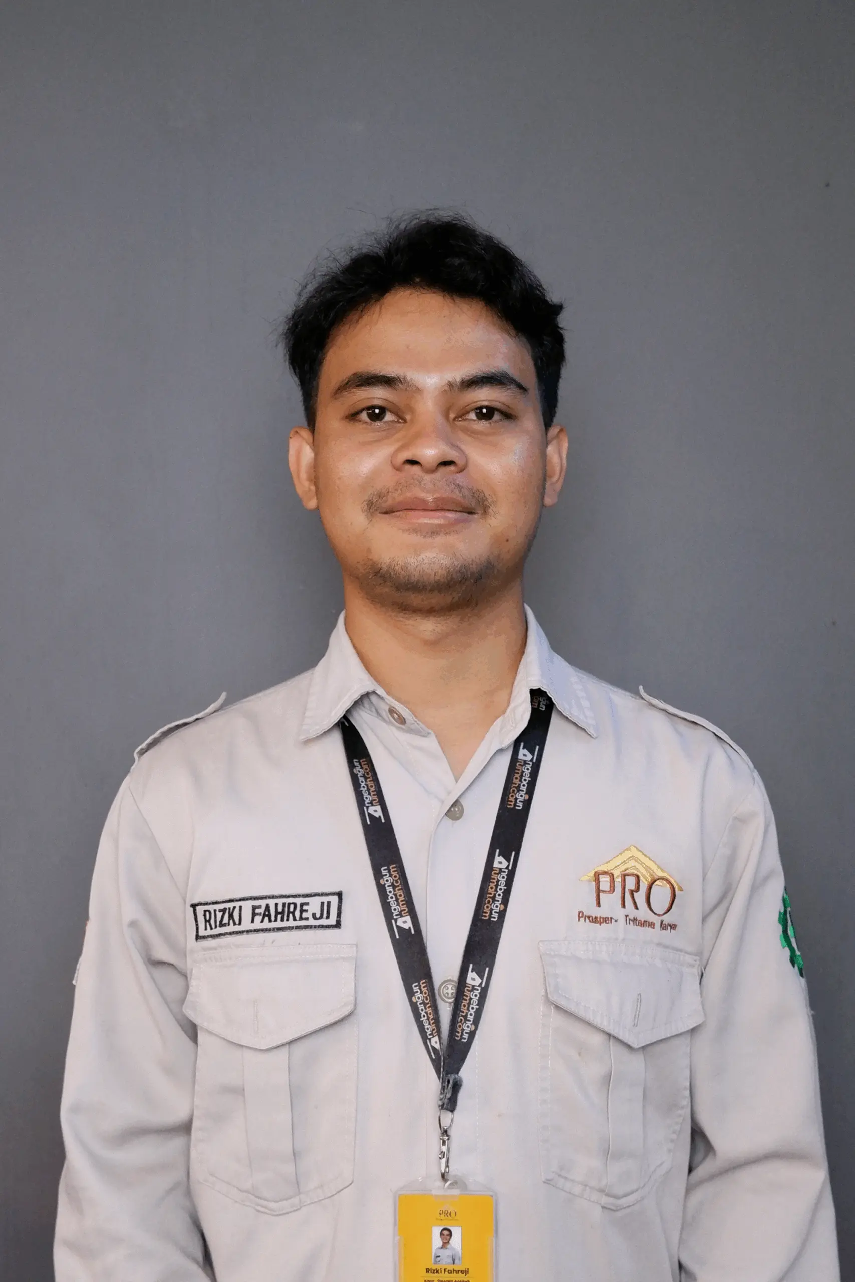 Tentang Kami Rizki Fahreji Plan Arsitek Manager 1 scaled 1 Tentang Kami